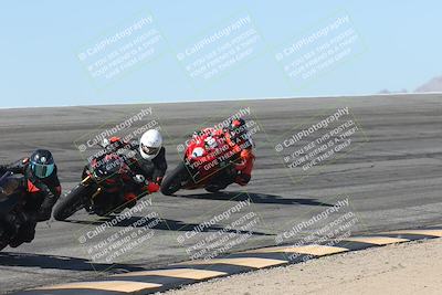 media/Oct-13-2025-Moto Forza (Mon) [[a66d839500]]/3-B Group/Session 2 (Bowl)/